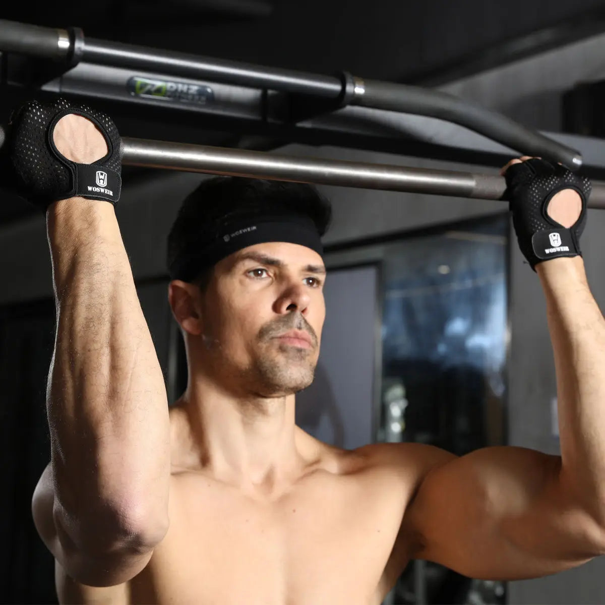 Summer Thin Fitness Gloves Anti-Skid Wear-Resistant for Men & Women Training Equipment for Horizontal Bars Sport